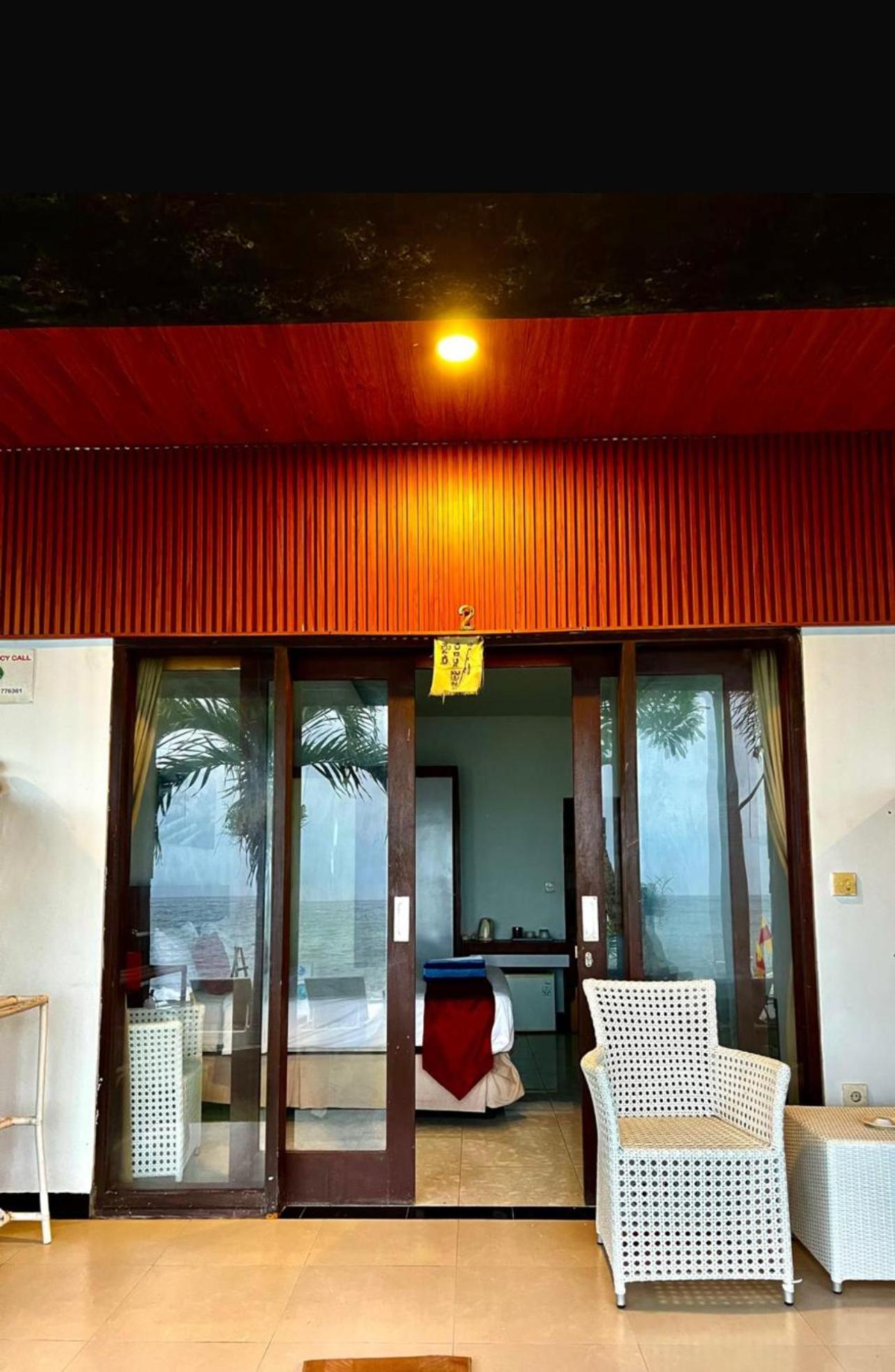 Valomia Beachfront Amed  Exterior photo
